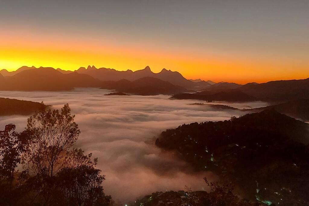 Chale Au Clair De Lune Tere * Teresopolis